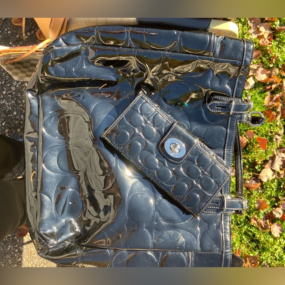 Coach purse and wallet set - Picture 2 of 2